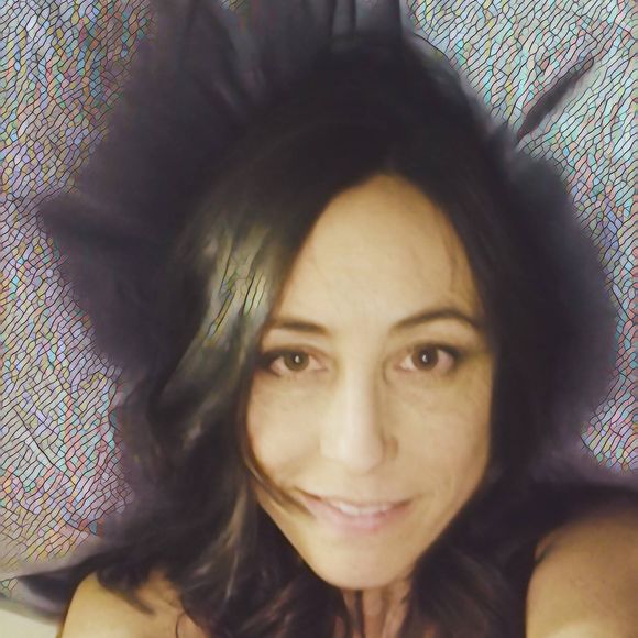 Meet your Posher - Picture 1 of 1